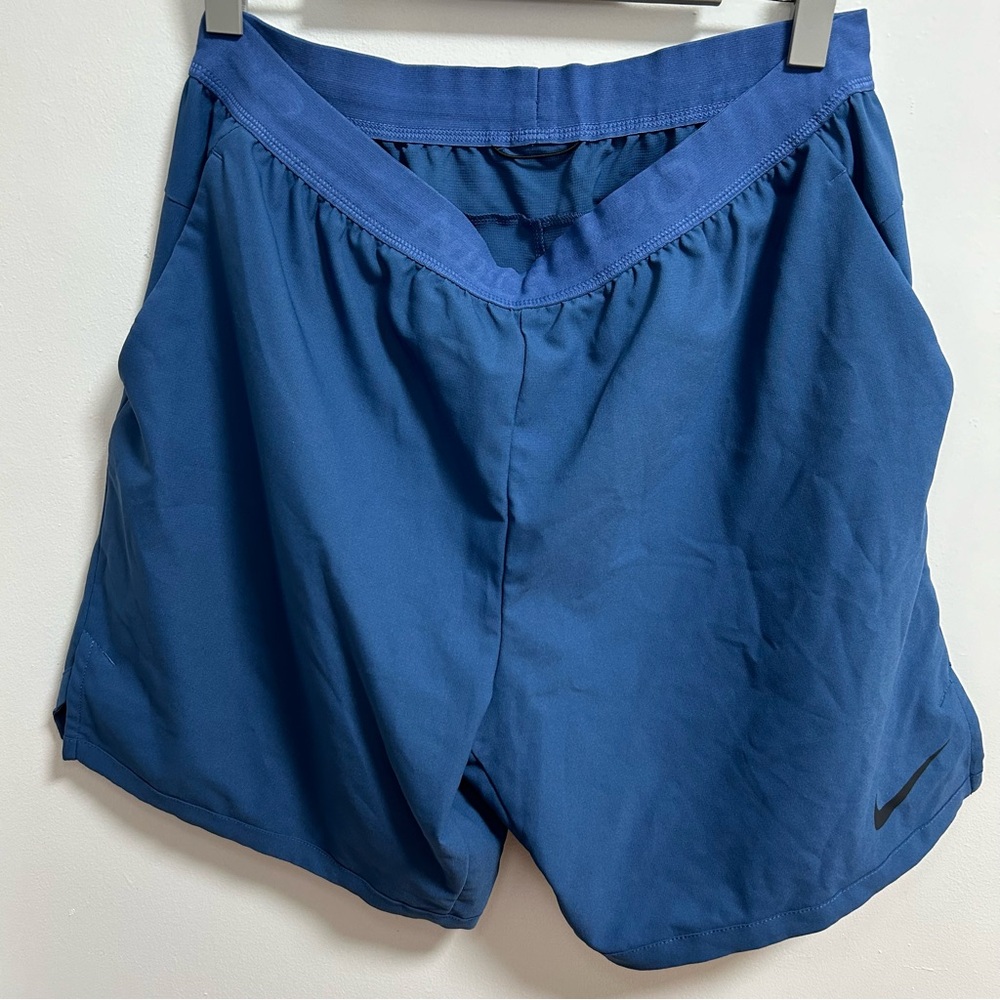 NIKE DRI FIT SHORTS WORN
